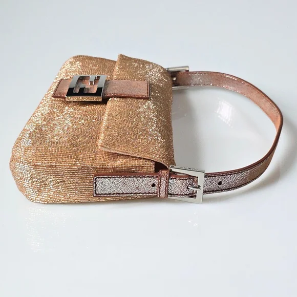 **SOLD**Fendi Baguette Beaded - Picture 5 of 14